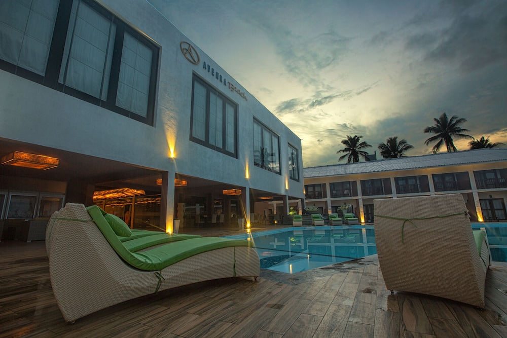 Avenra Beach Hikkaduwa 33/40