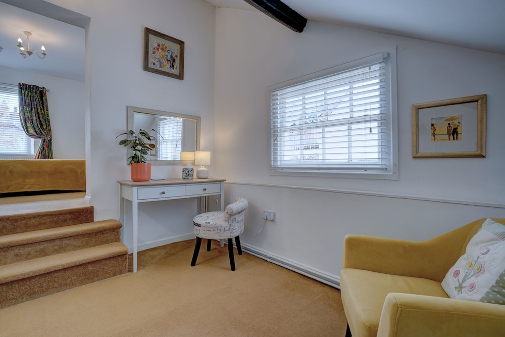 Regency Guest House 12/28