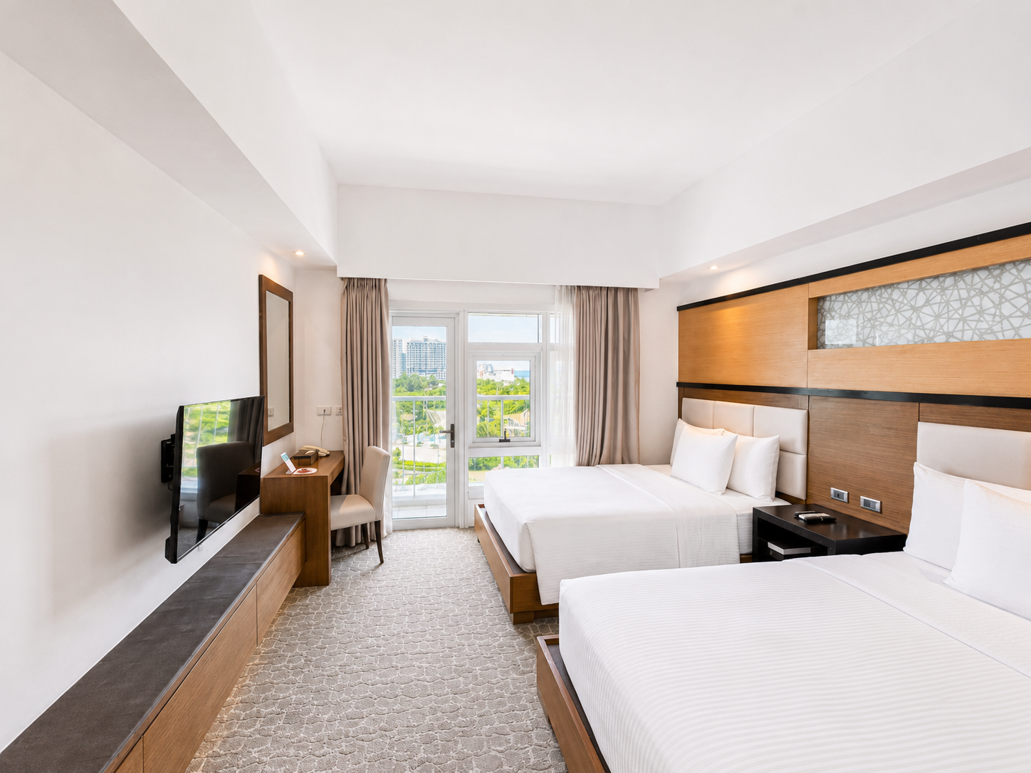 Room, Double or Twin Bed, City View