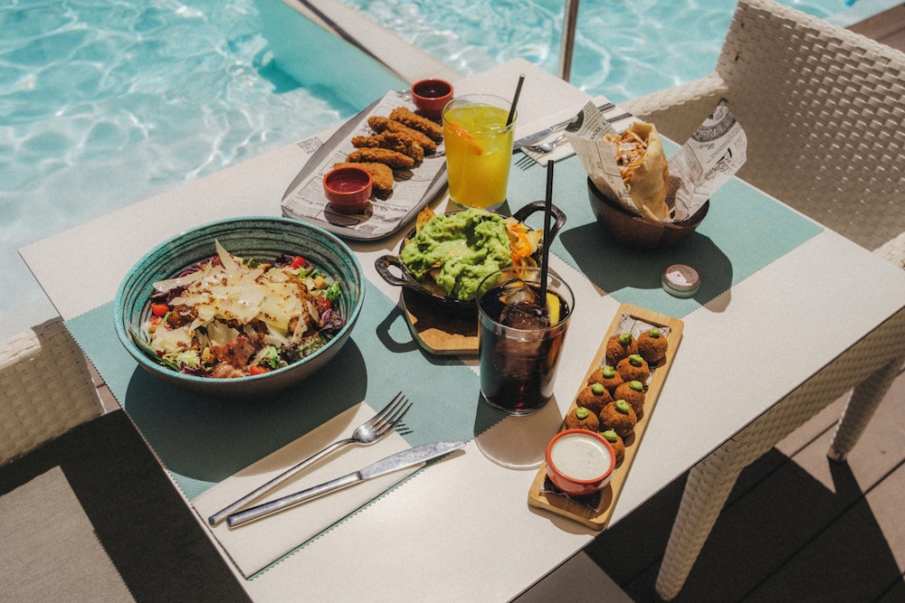Hotel Astoria Playa - Adults Only 86/103
