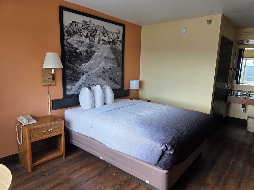Super 8 by Wyndham Rapid City 22/42