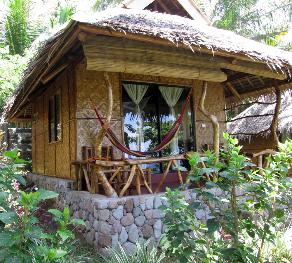 Camiguin Volcan Beach Eco Retreat Dive Resort 2/68