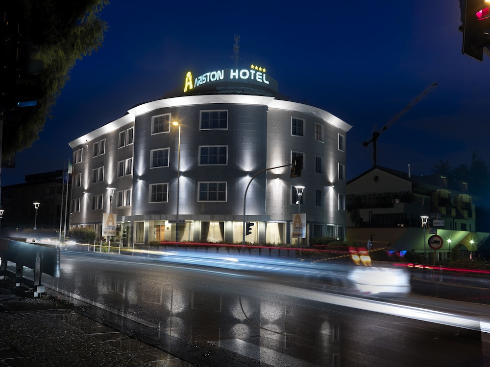 Hotel Ariston 3/28
