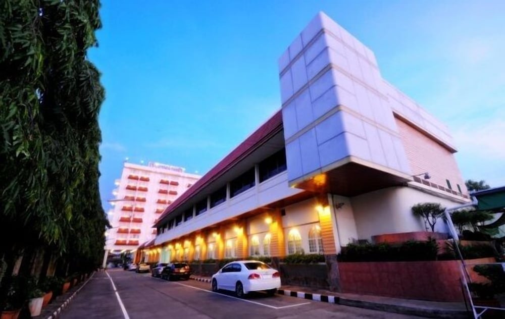 Nanchao Hotel 7/52