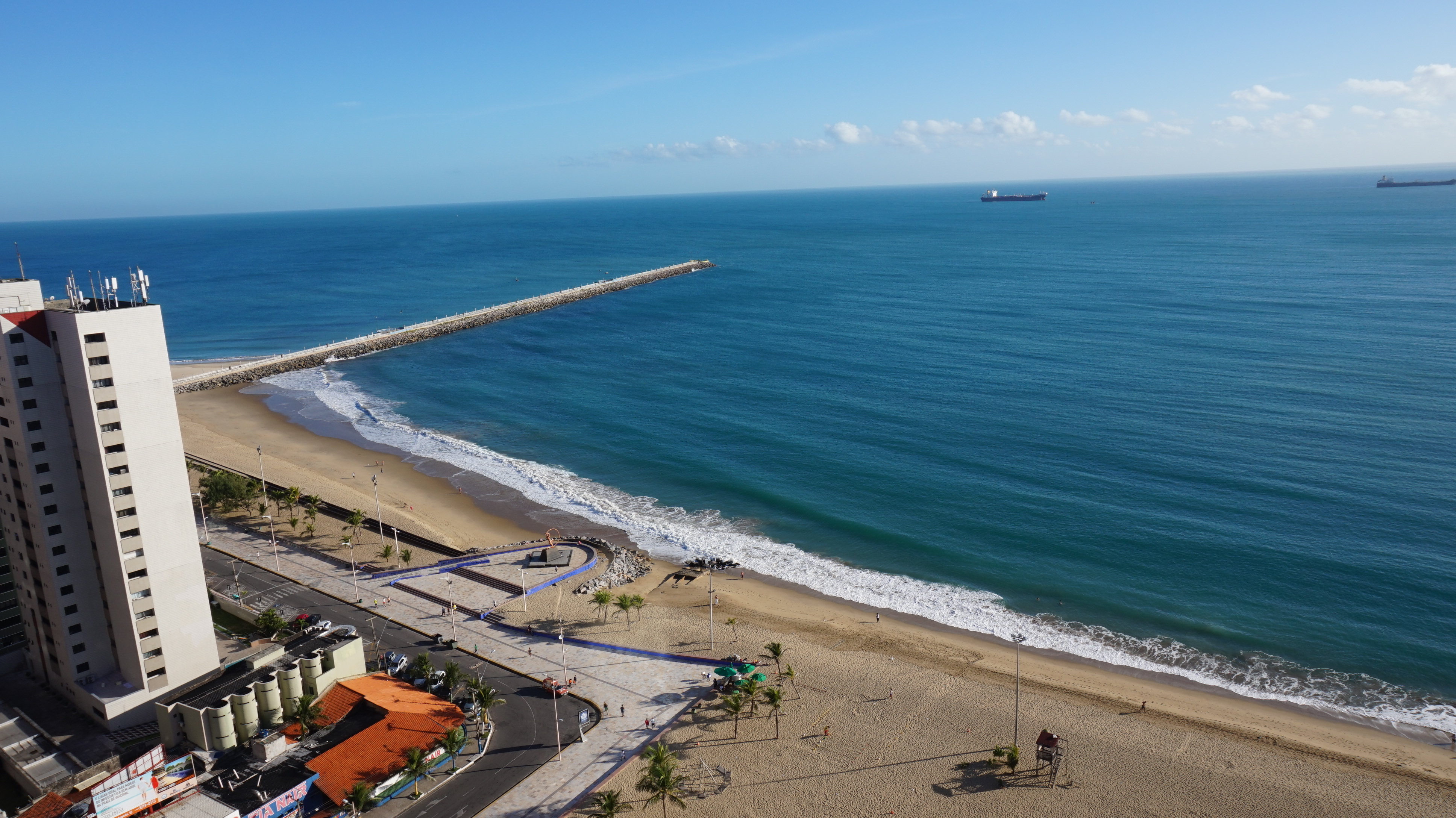 HOLIDAY INN FORTALEZA 73/76