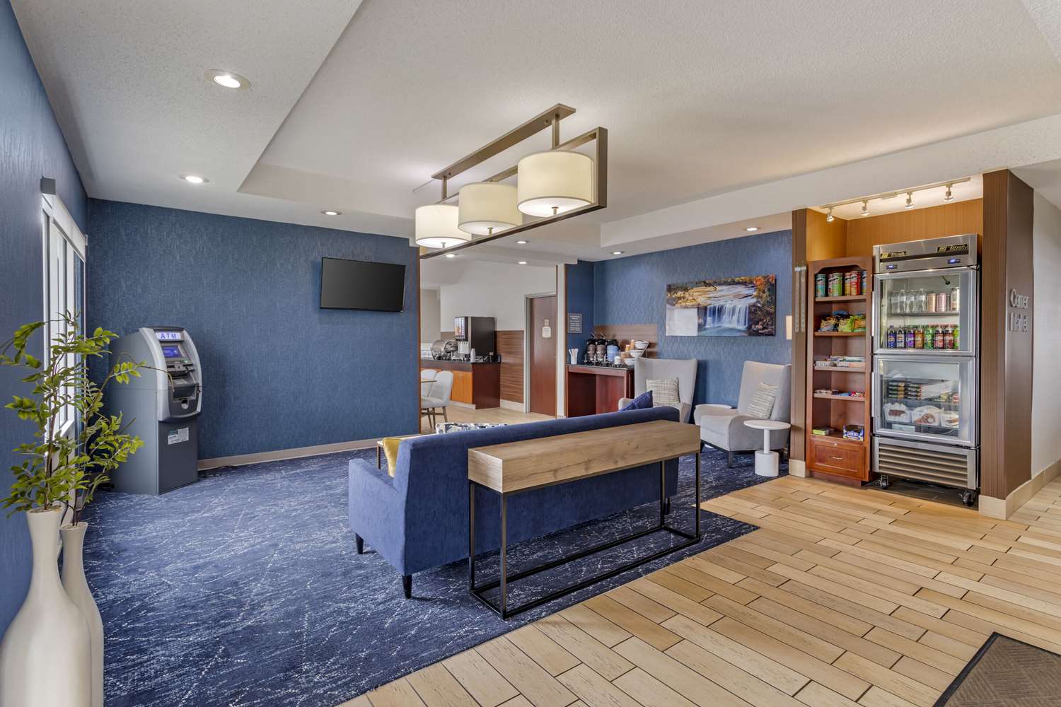 Comfort Inn & Suites Corbin North 6/18