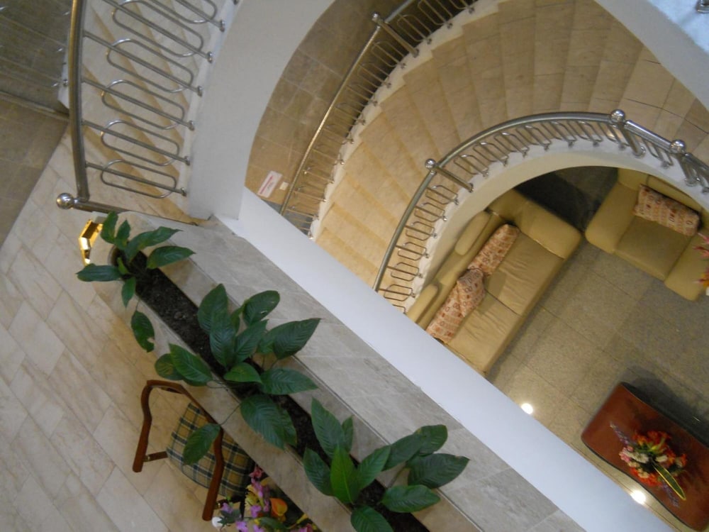 Jeruton Hotel 5/44
