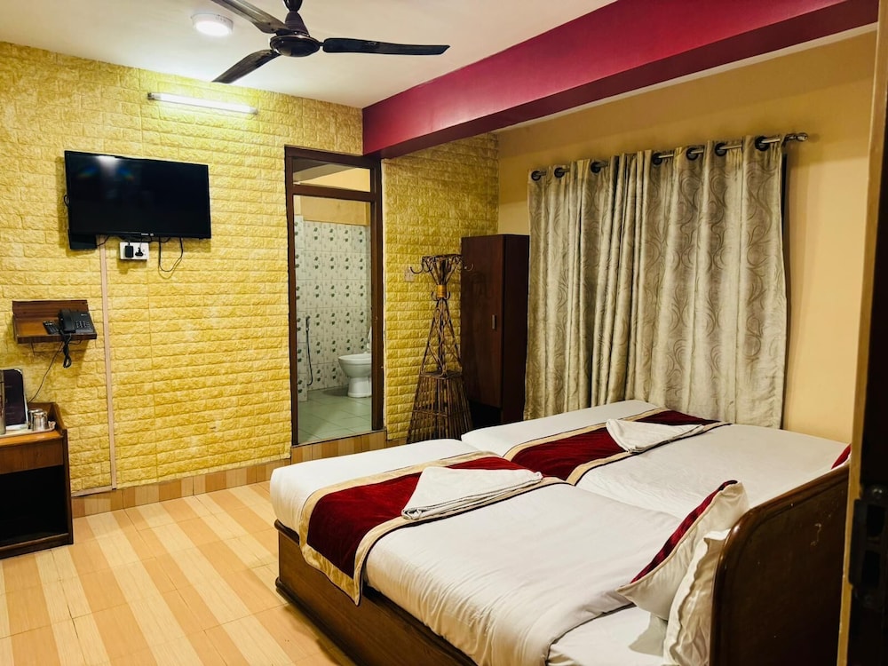 Shiva Shankar Hotel 18/32