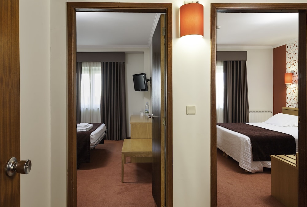 Varzinn Hotel (ex. Sol Povoa) 62/62