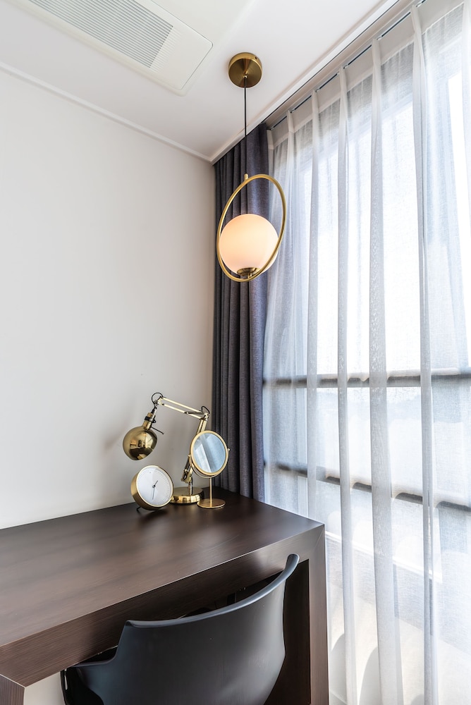 Hotel the Grang Jungmun 34/50