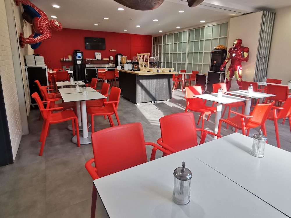 Ibis Styles Paris Saint Denis Plaine 38/57