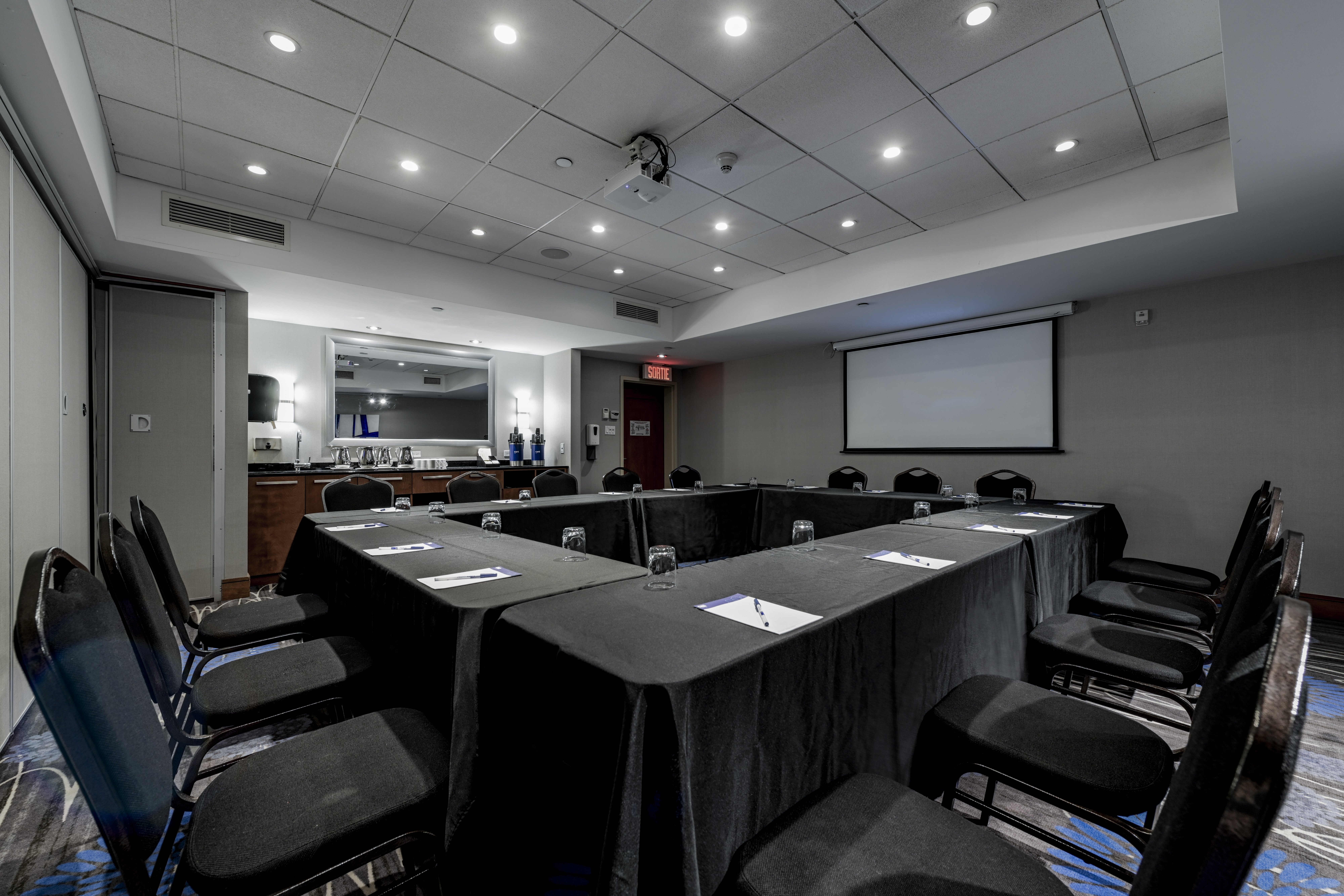 Holiday Inn Saint Hyacinthe 64/74