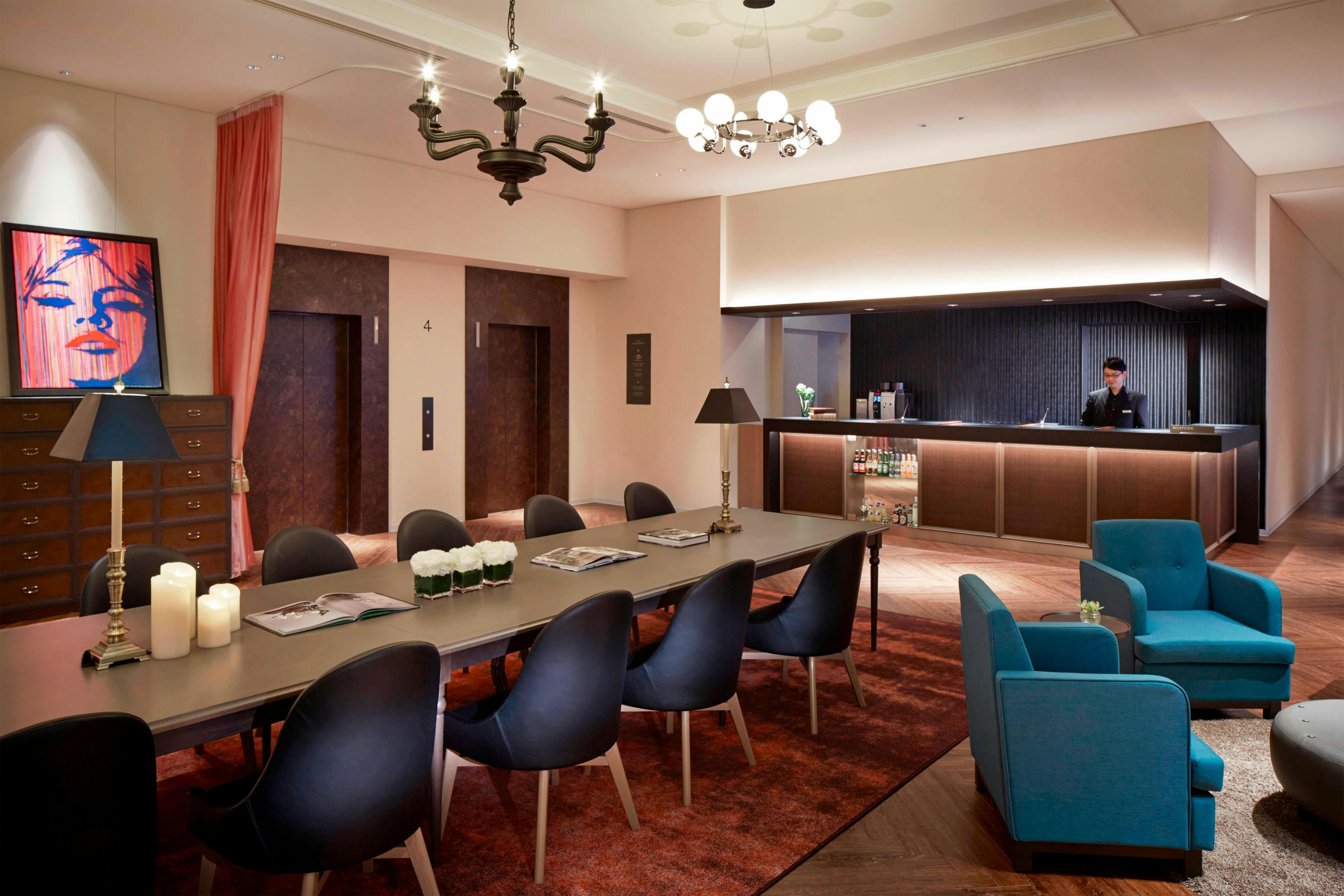Courtyard By Marriott Tokyo Station 6/7