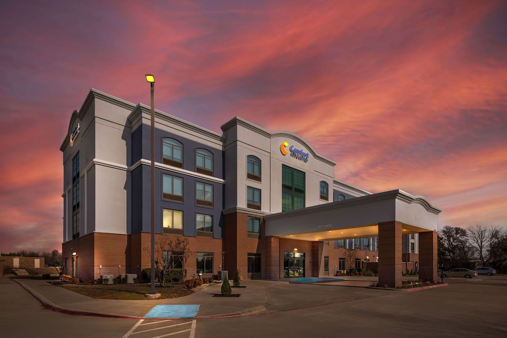 Comfort Inn & Suites Frisco East - McKinney 5/65