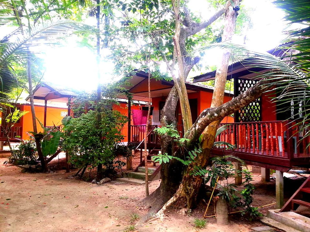 Moonhut Bungalows 7/34