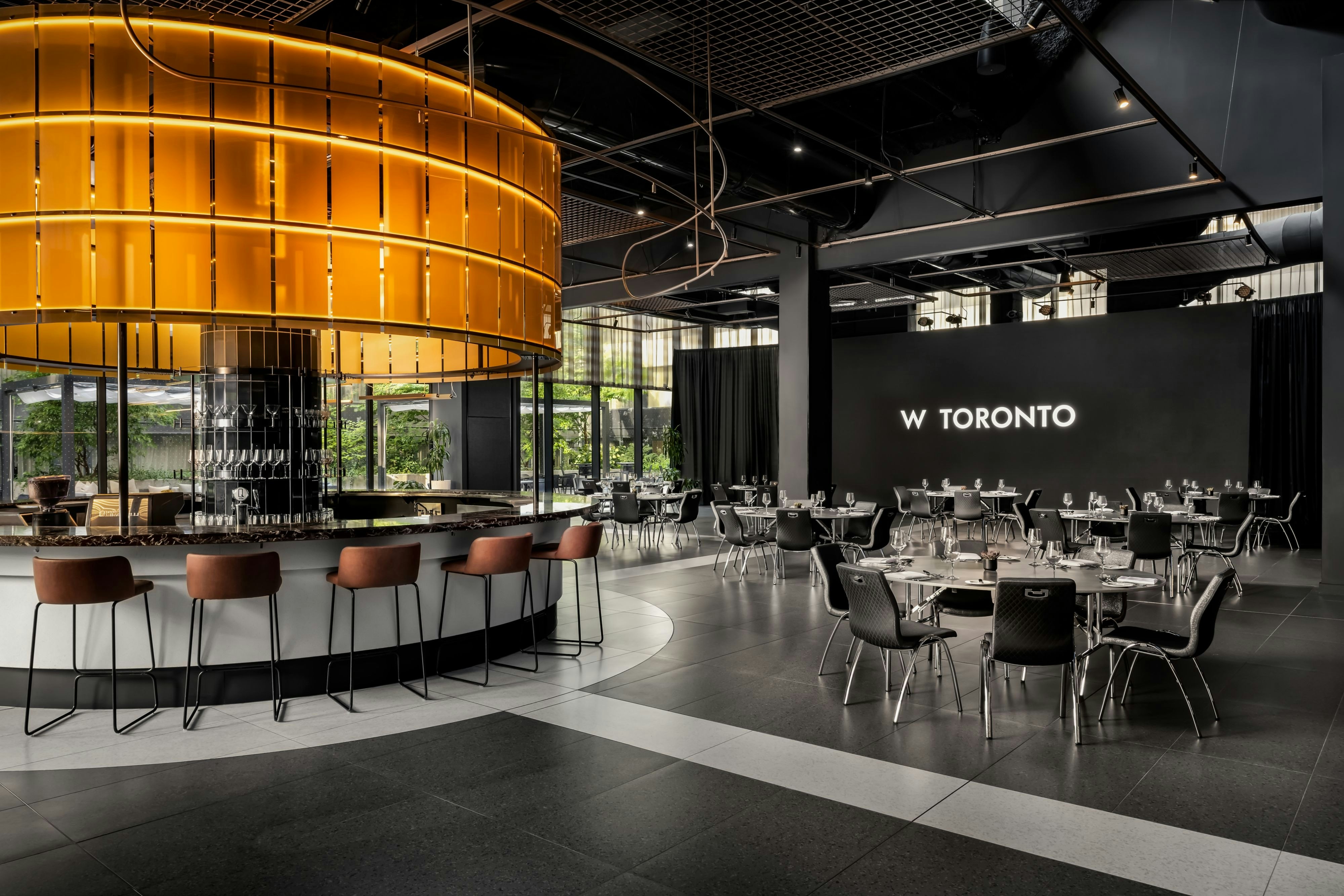 W Toronto (ex Toronto Marriott Bloor Yorkville) 15/18