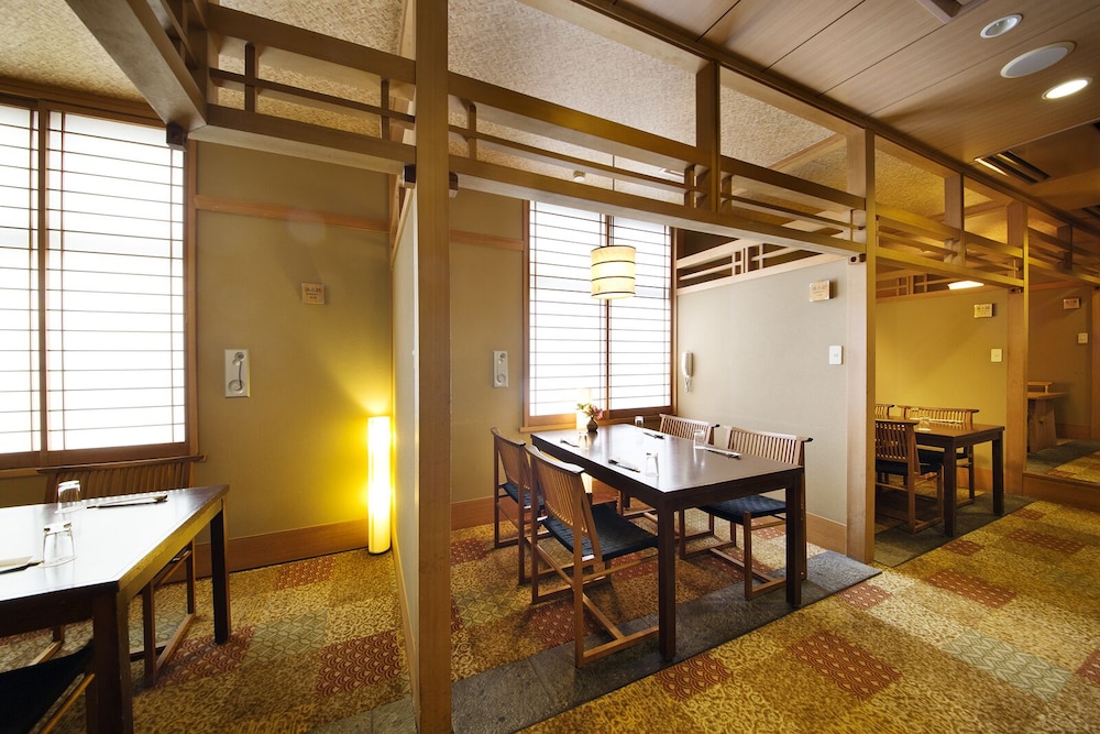 Ryugu Hotel 51/68