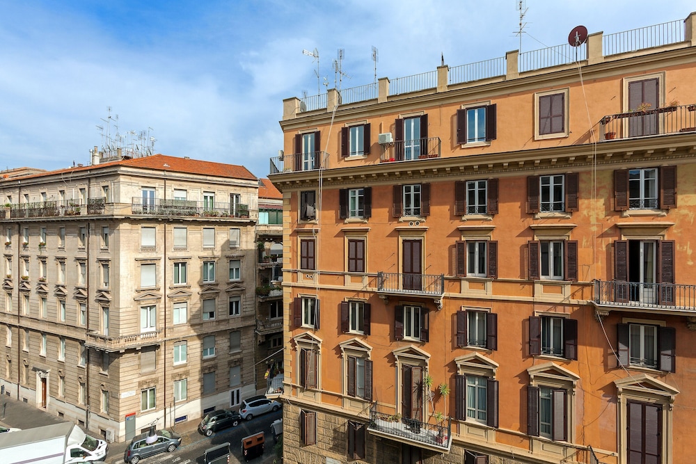 Le Meridien Visconti Rome 3/80