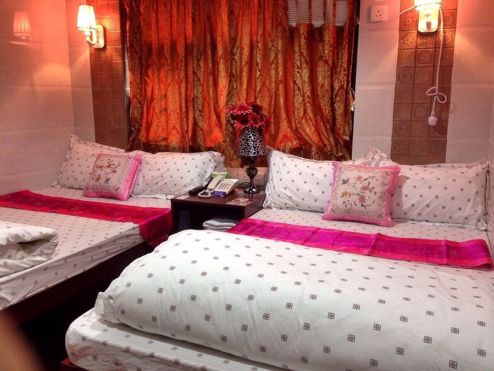 Dutch Hostel 8/39