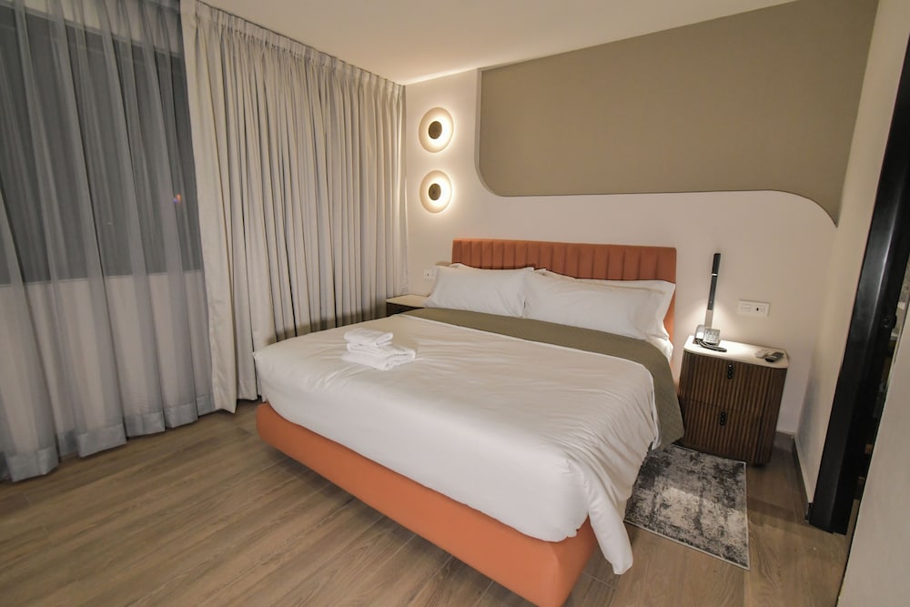 Expo Satelite Hotel and Suites 17/58