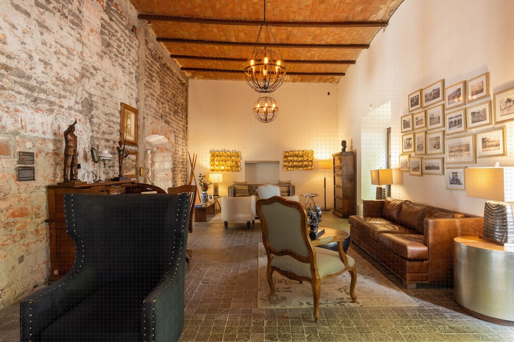 HOTEL HACIENDA SAN CRISTOBAL 39/68