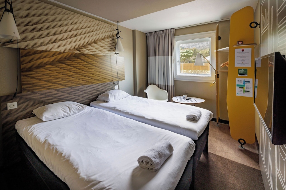 Ibis Toulon La Valette 22/71