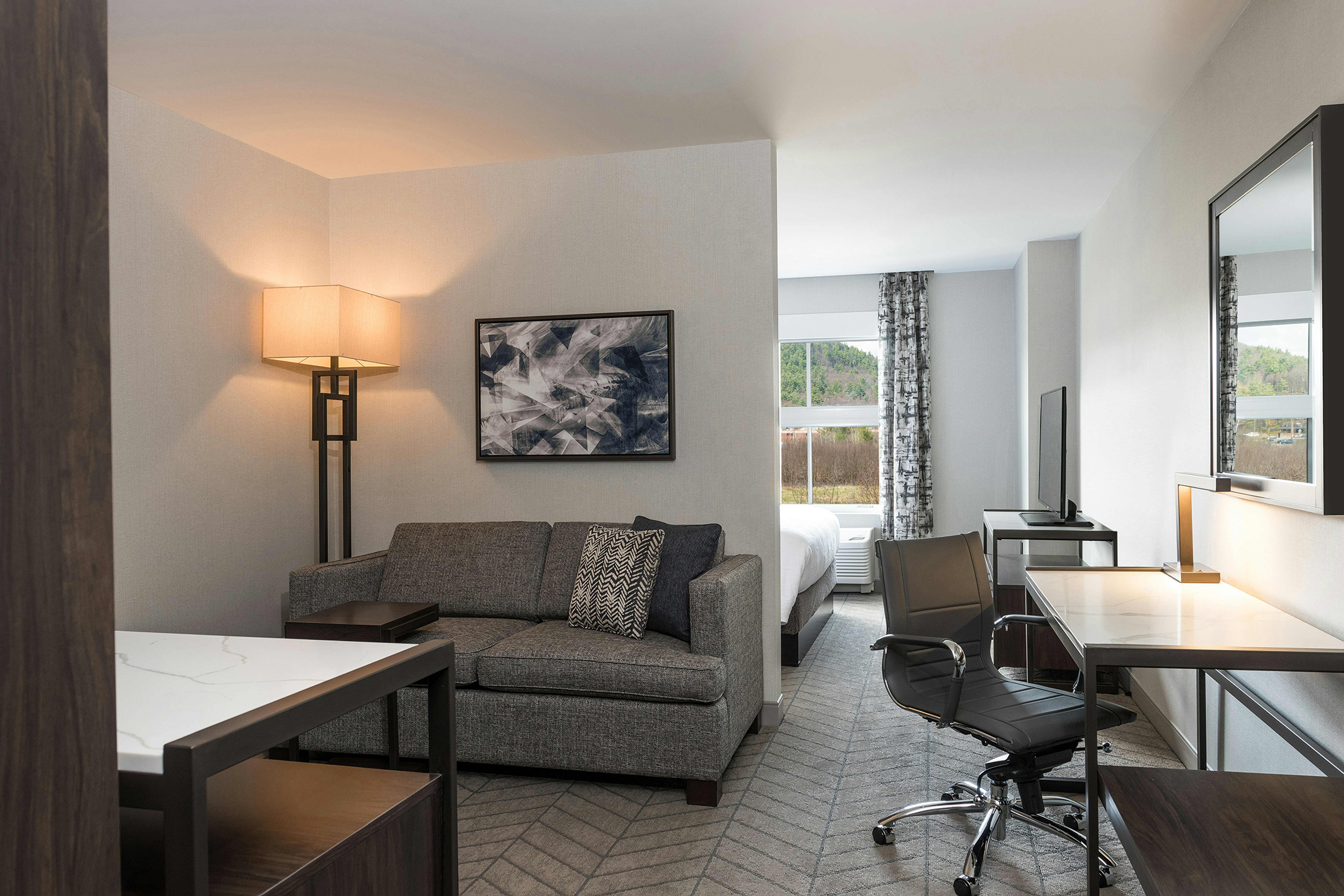 Hilton Garden Inn Hanover Lebanon 40/74
