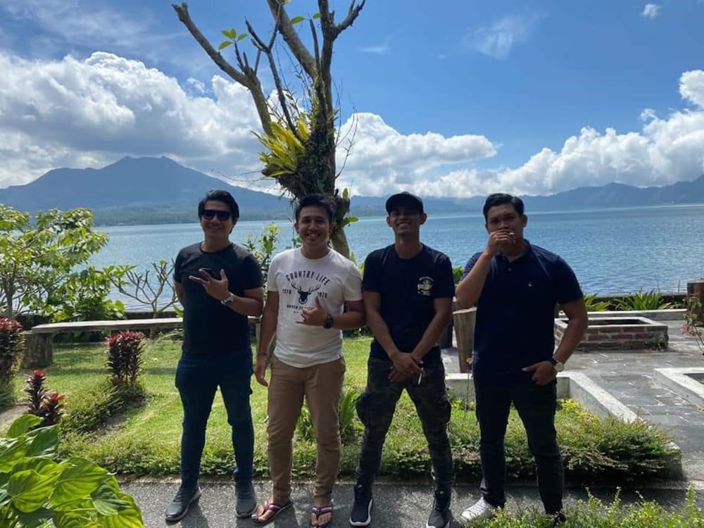 Batur Green Lake by ZUZU 28/33