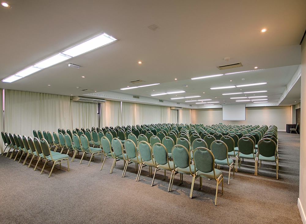 Hotel Victoria Villa Curitiba By Nacional Inn 141/146