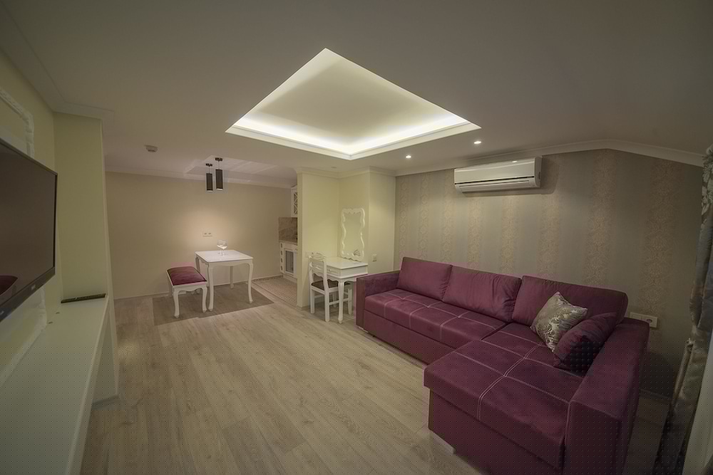 Yeniceri City Hotel 21/29