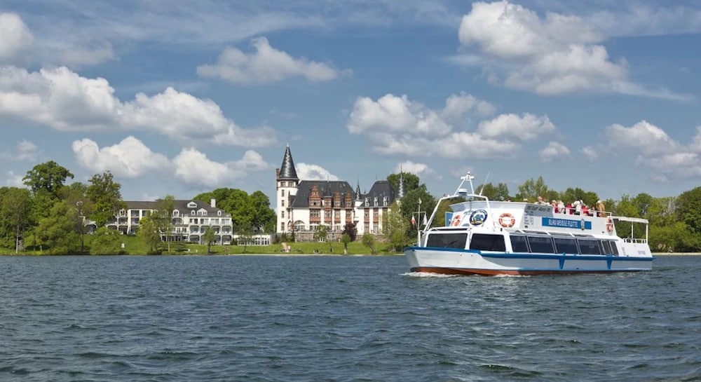Schlosshotel & Orangerie Klink 38/50