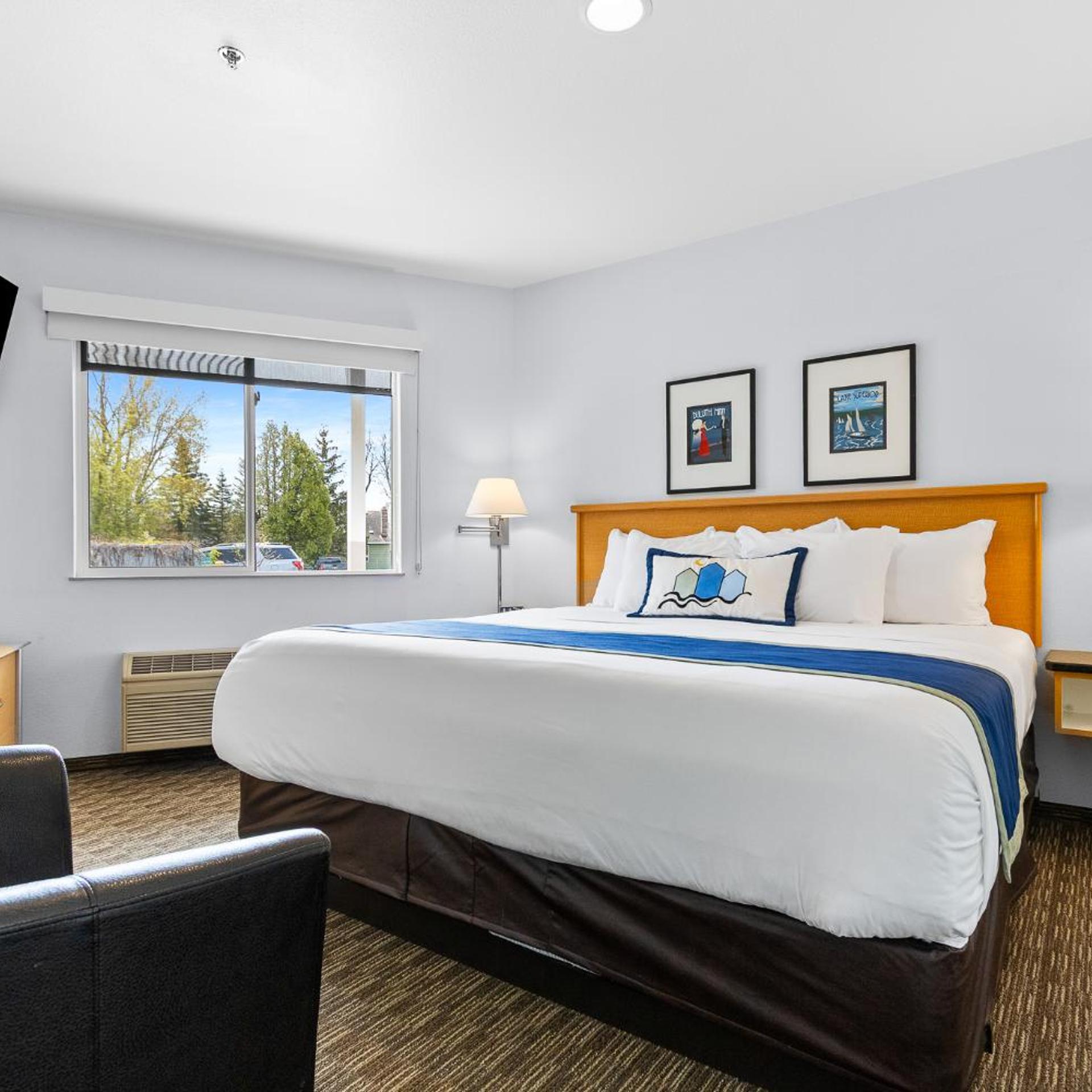 Executive, Suite, Bridge View