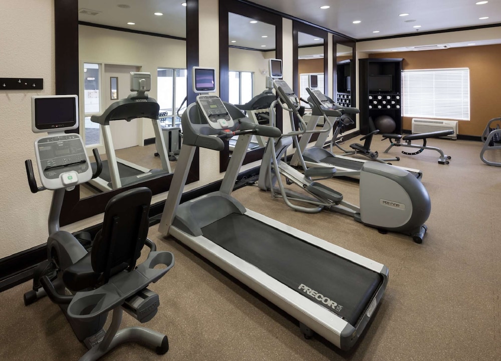 Hilton Garden Inn Merrillville 25/61