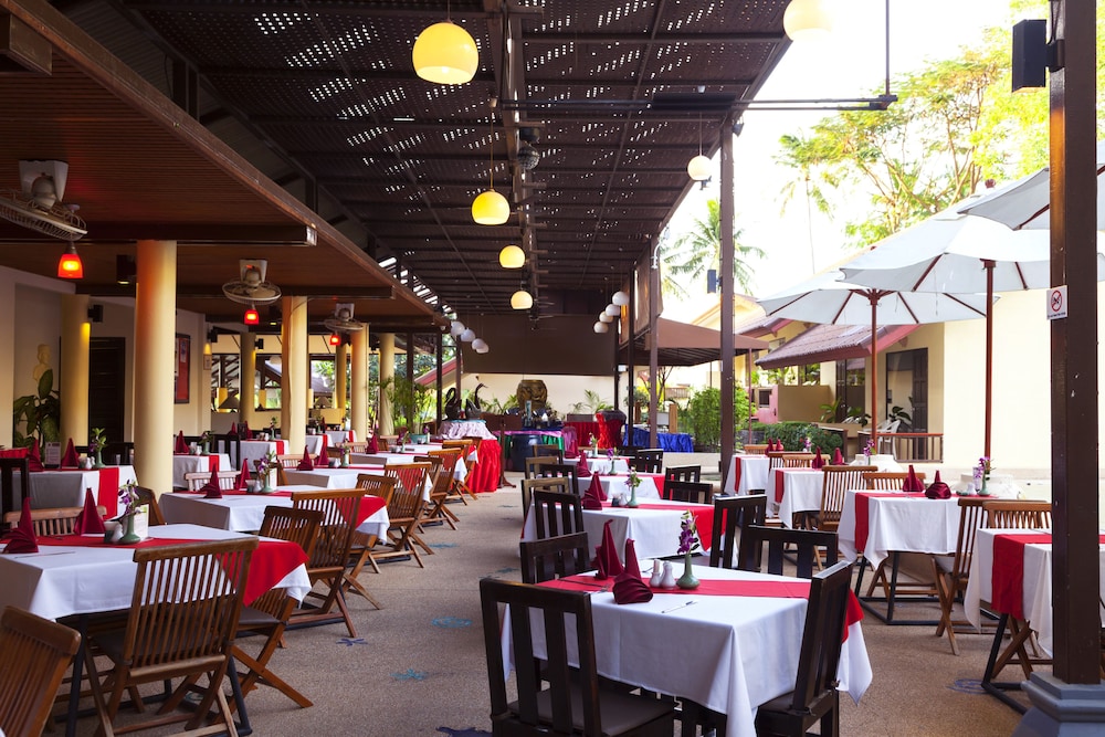 Karona Resort And Spa 33/50