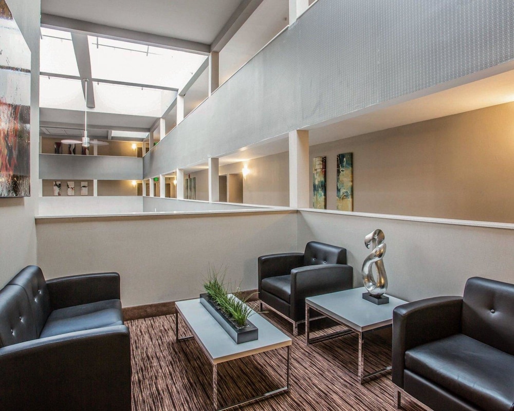 Quality Suites Nashville Airport 29/50