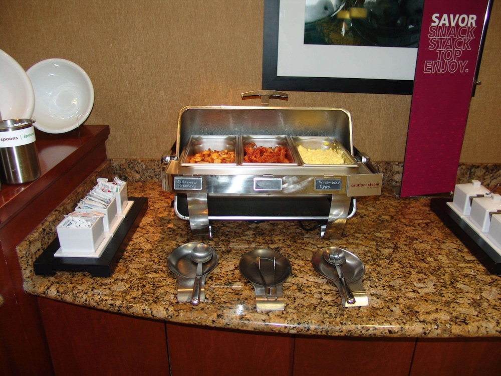 Hampton Inn Garden City, KS 33/33