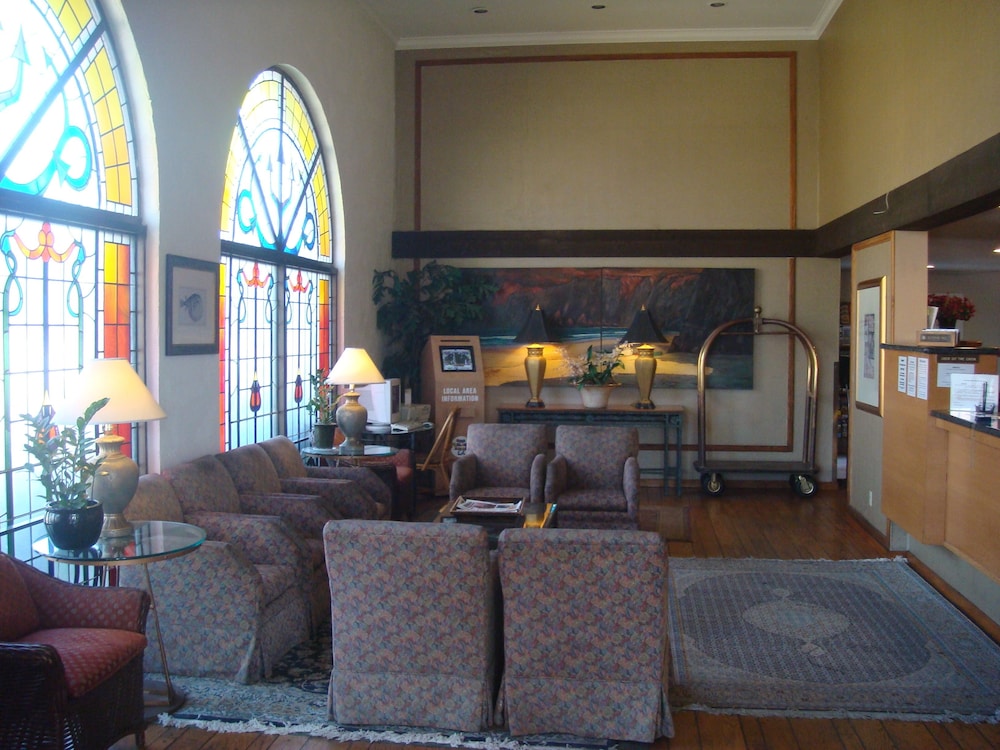 Portside Inn & Suites 43/58
