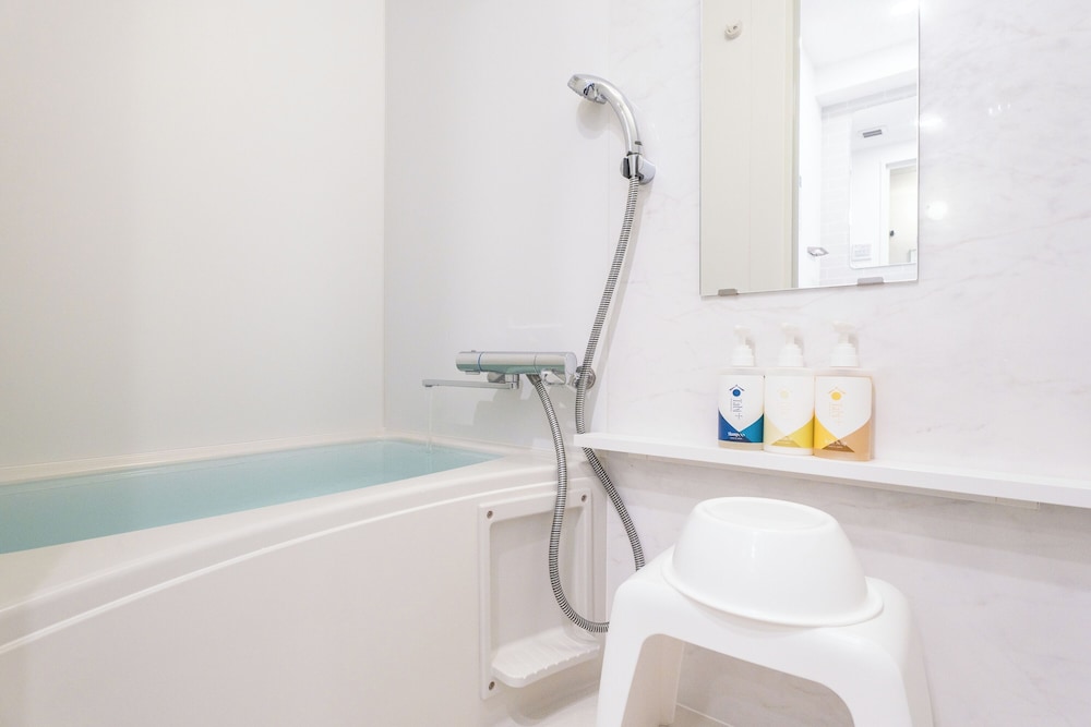Eslead Hotel Namba South I 48/50