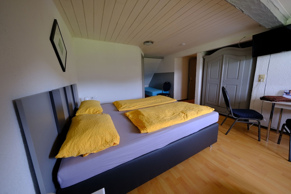B+B Hotel Sonnenmatte Near Badeparadies 12/50
