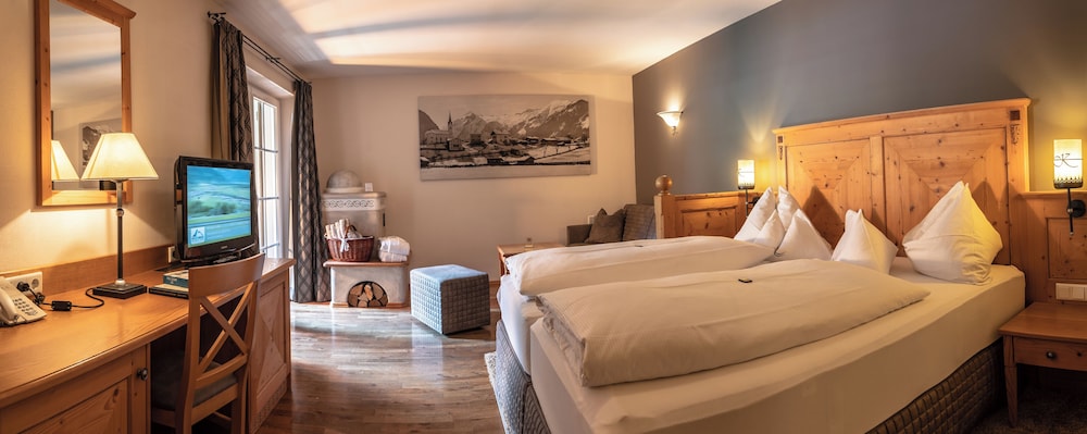 Hotel Kaprunerhof 20/50