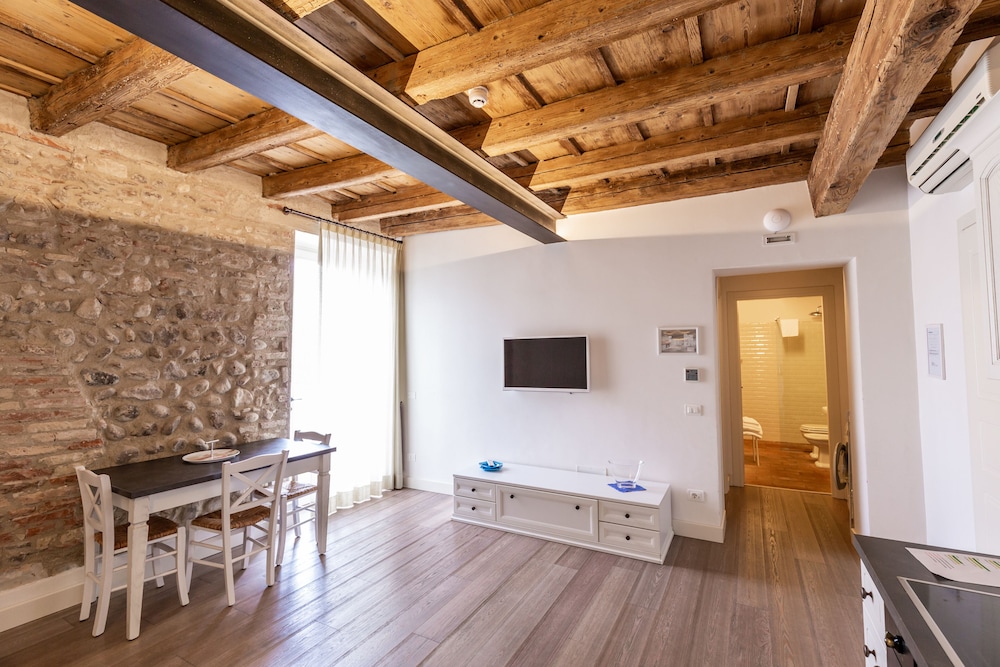 Residence Corte San Carlo 26/50