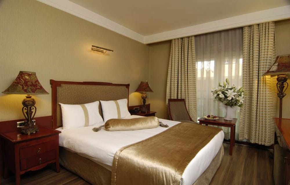 Boutique Princess Hotel 21/87