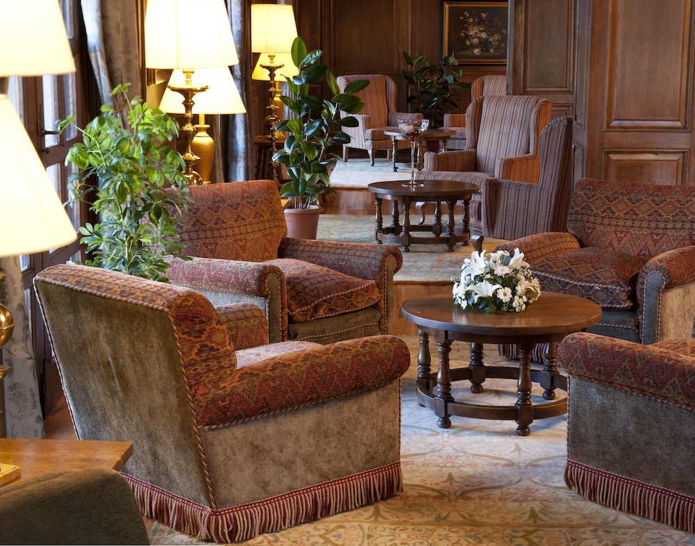 Parador De Cervera De Pisuerga 32/69