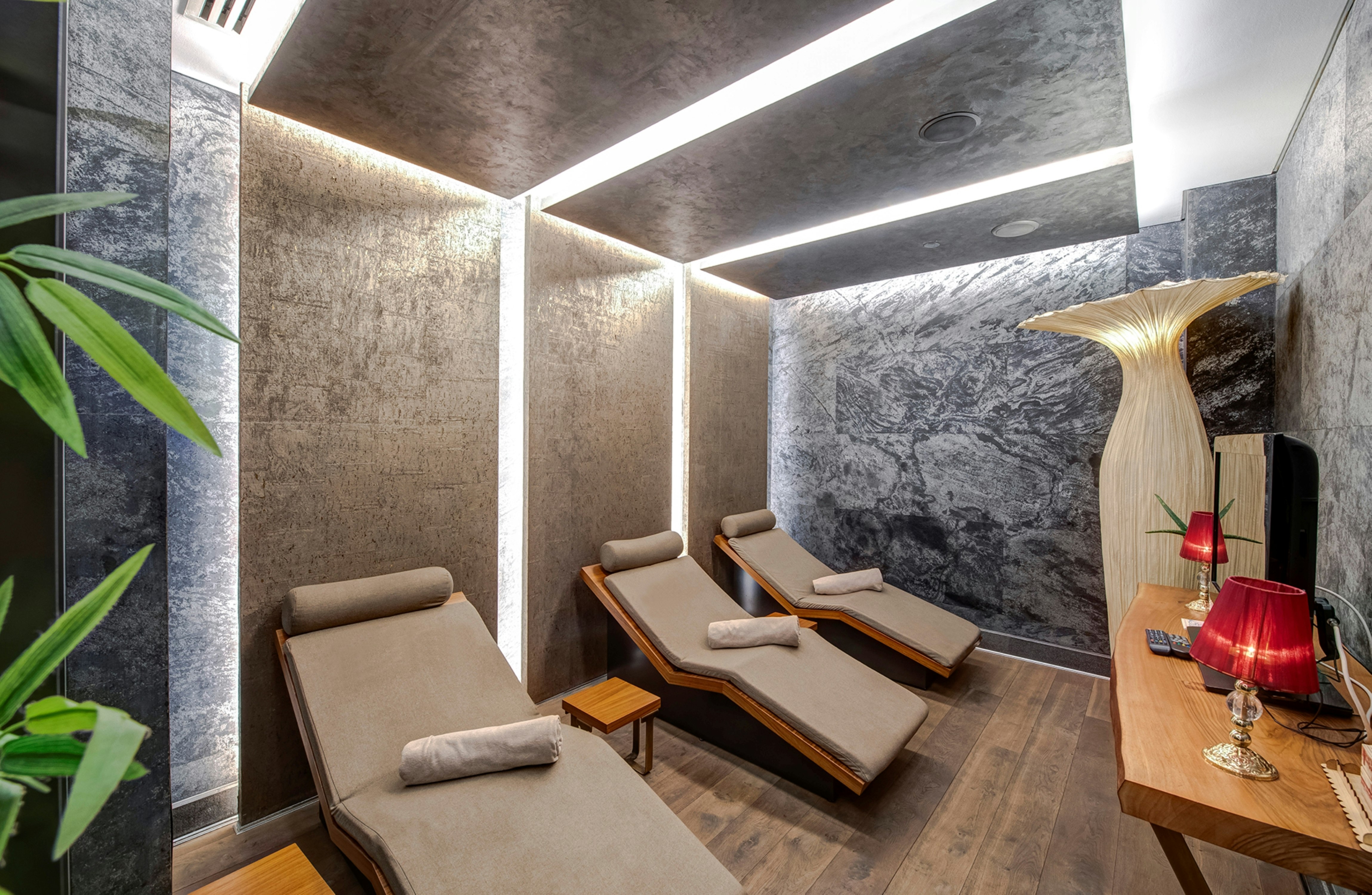 Doubletree By Hilton Istanbul Piyalepasa 33/82