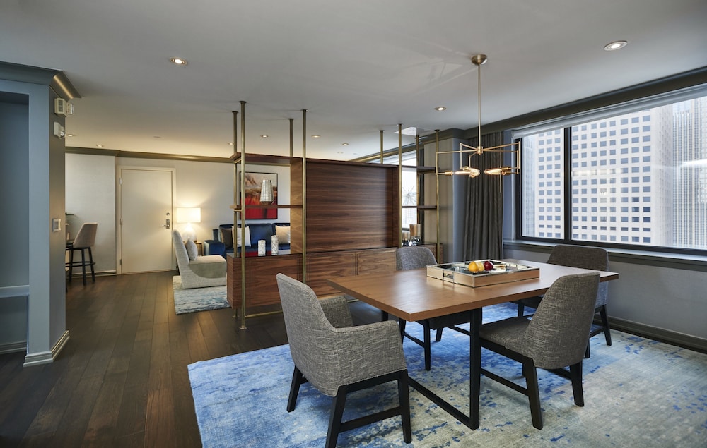 The Lofton Hotel Minneapolis, Tapestry Collection by Hilton 56/80