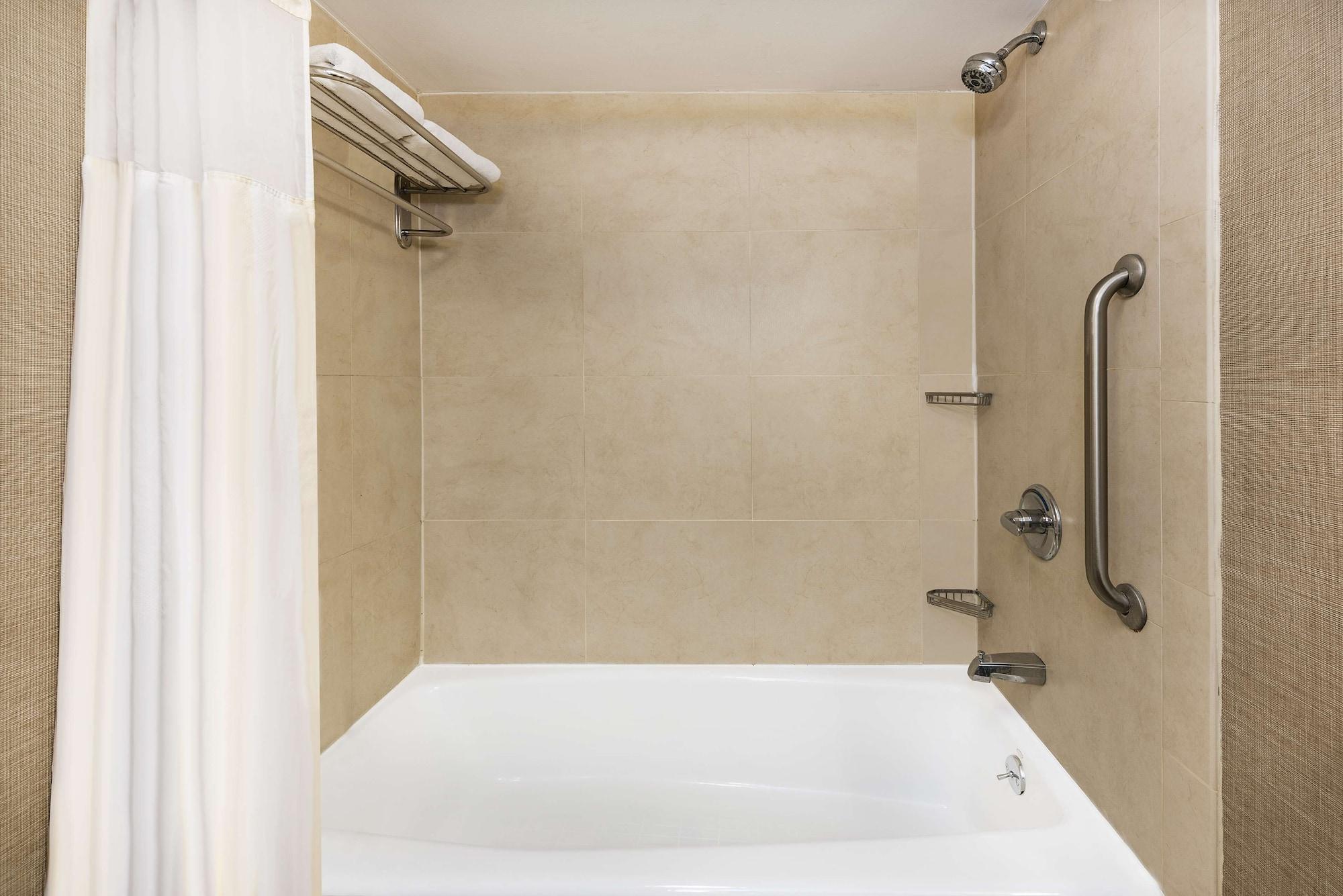 غرفة قياسية، Hilton Garden Inn San Antonio Airport Hotel 3/3