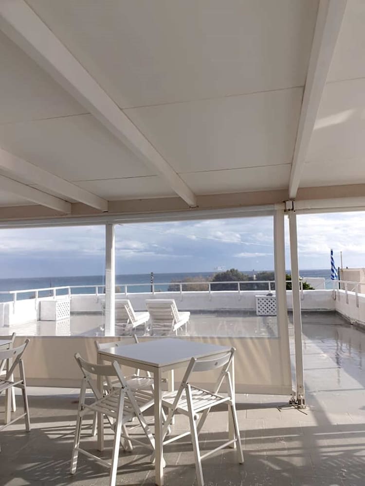 Sagma Rooms Santorini 36/60