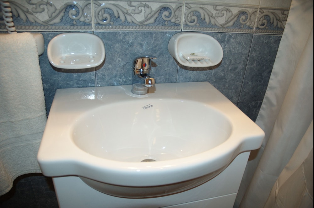 San Remo City Hotel 24/50