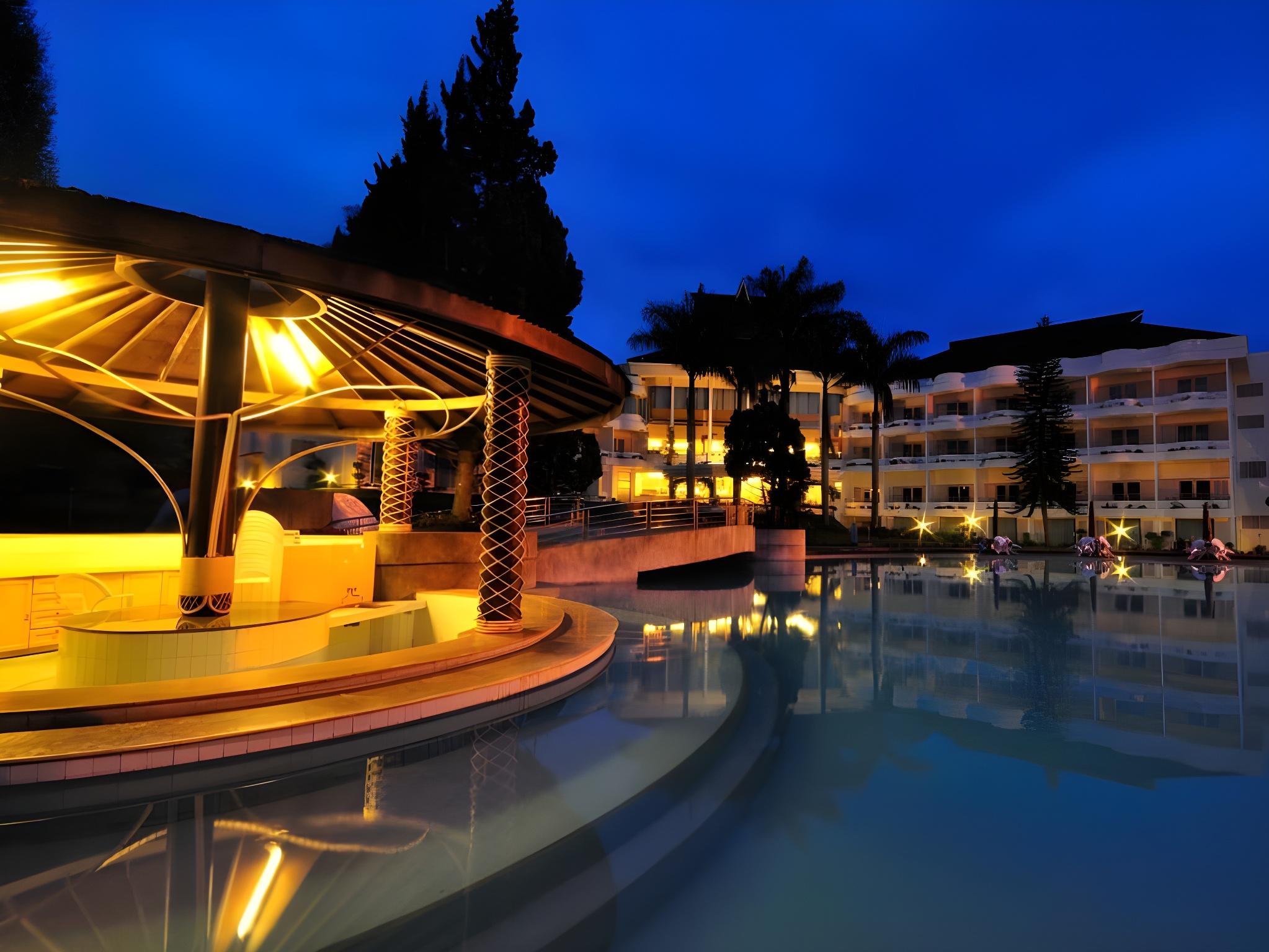 Grand Mutiara Hotel 46/48