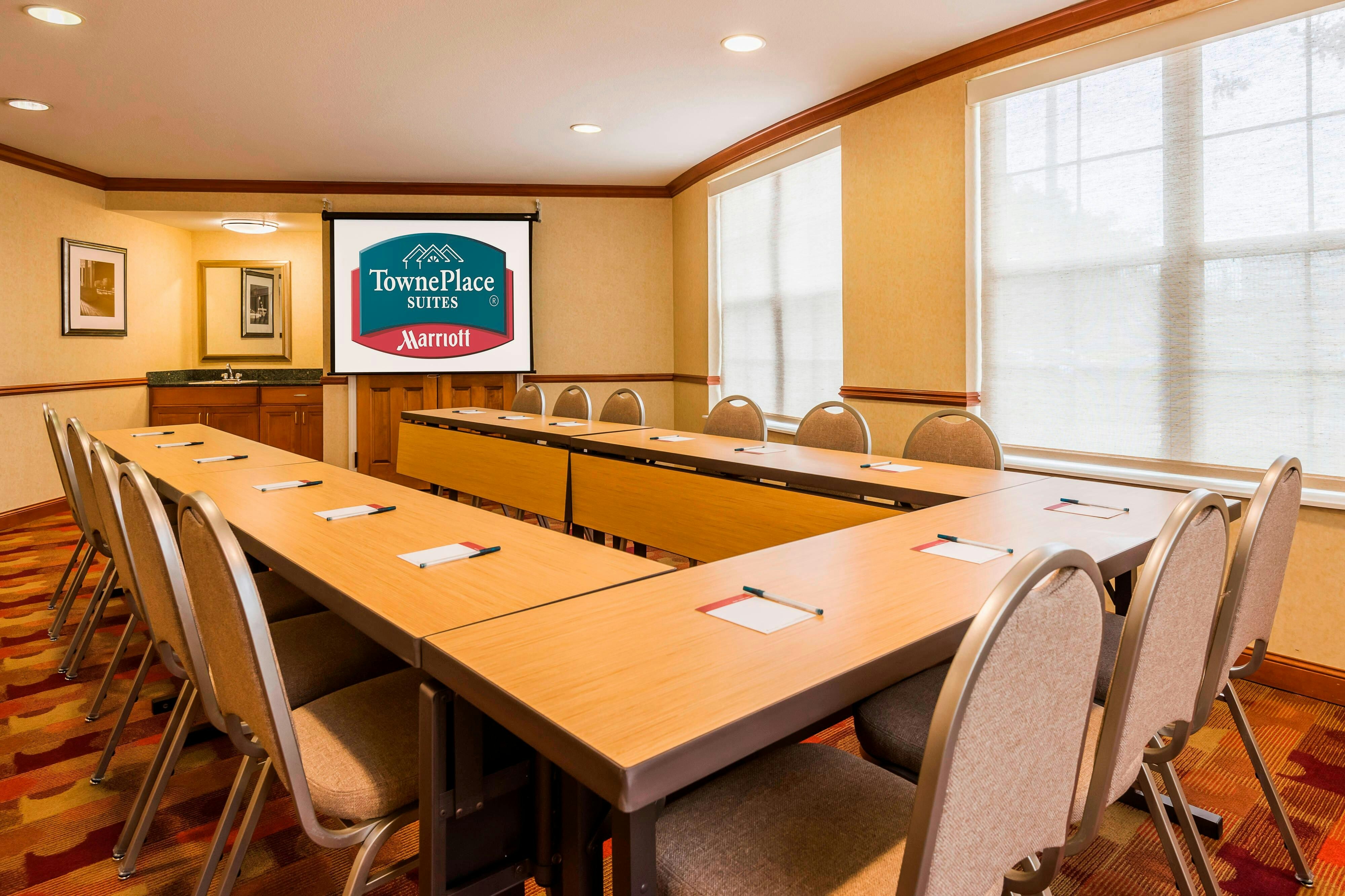 Towneplace Suites By Marriott Springfield 27/37